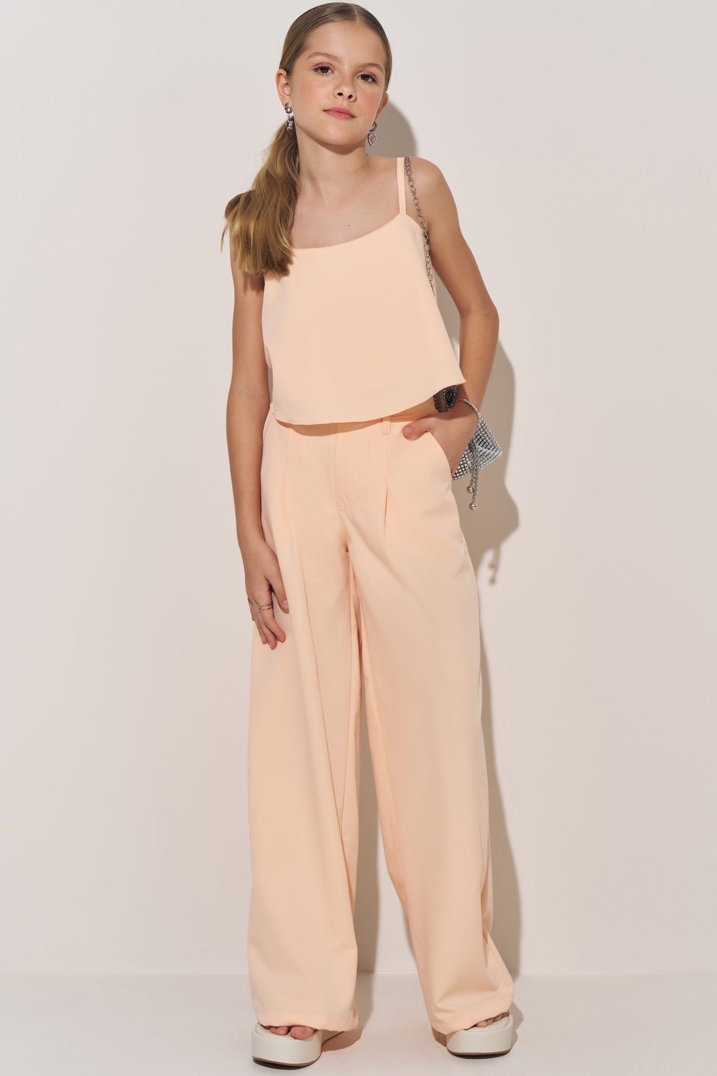 84670_modelo_c02_s1.jpg